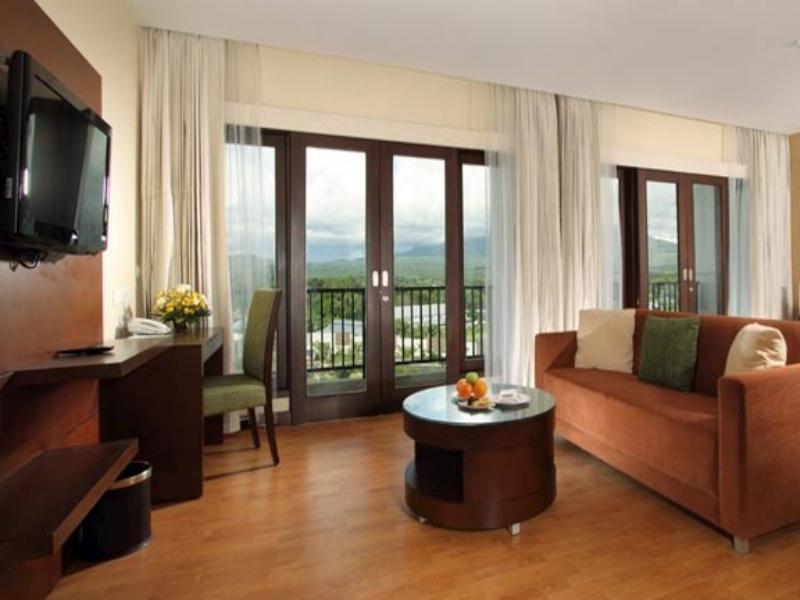 Sutanraja Hotel Manado Exterior photo