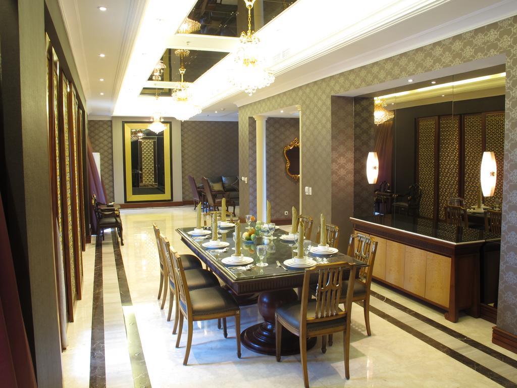Sutanraja Hotel Manado Exterior photo